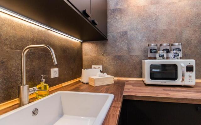 PRG Trendy Central APT by Michal&Friends