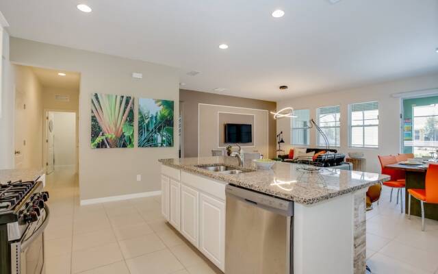 5 Bedroom 5 Bath Villa