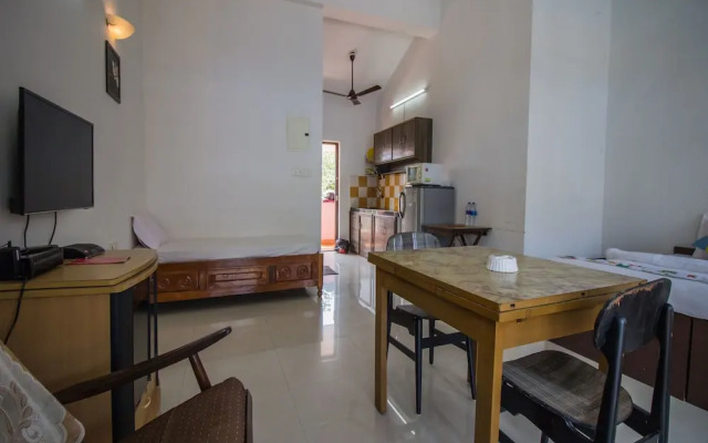 OYO 13345 Home Courtyard Chapora