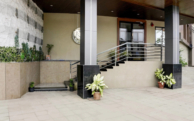 Super Collection O Ghodbunder Road Formerly Sanwith Residency