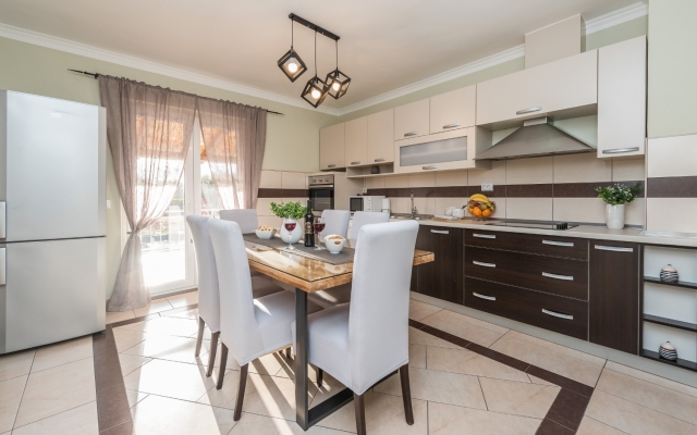 Holiday house Oasis Village Villa - heated pool : Privlaka, Zadar riviera
