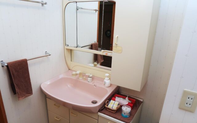 Otaru Station Sauare Guest House Ito