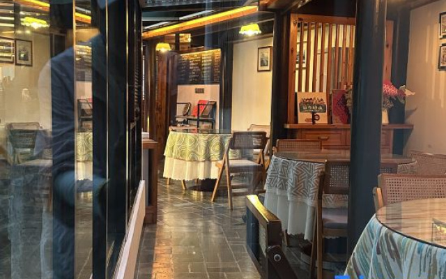 Hongcun Yunshan mountain scenery house