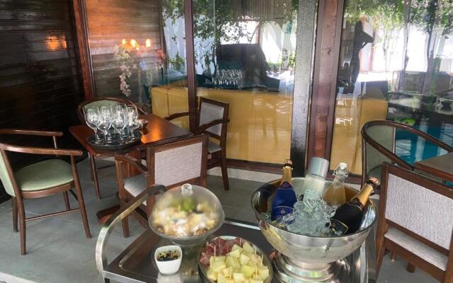 Hugo's House
