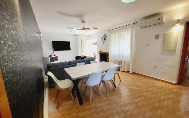 Casa piscina privada 4 dormitorios