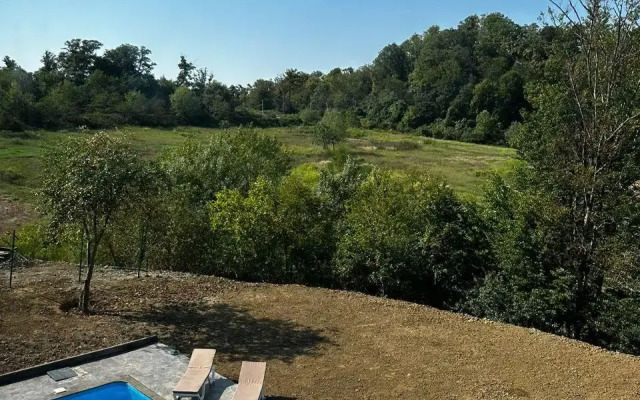 Victoria Garden