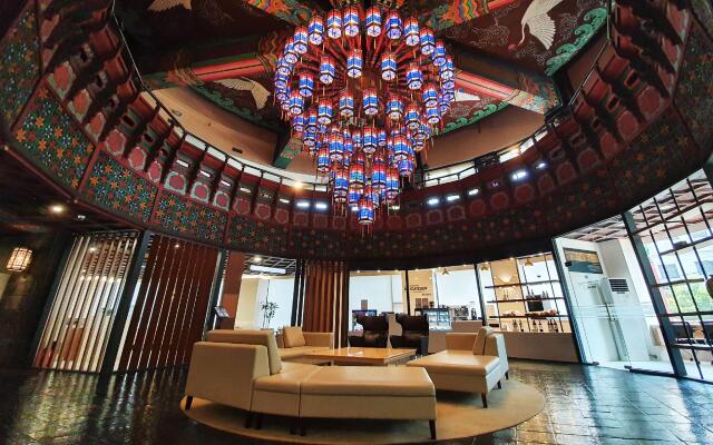 Commodore Hotel Busan