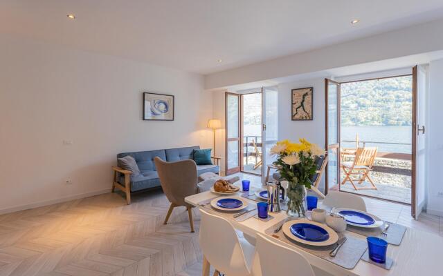 Co-e405-regi74a1 - Your Private Harbour Nearby George Clooney