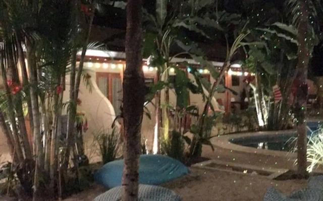 Ten North Tamarindo Beach Hotel