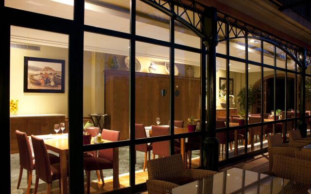 Hotel Les Rotes