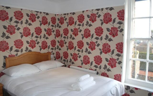 The George Hotel
