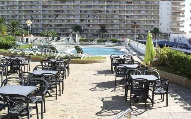 Acuasol Aparthotel 