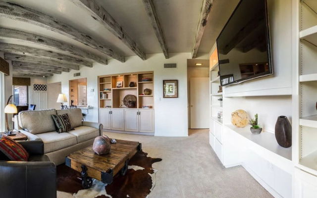 Mission Hill Casitas