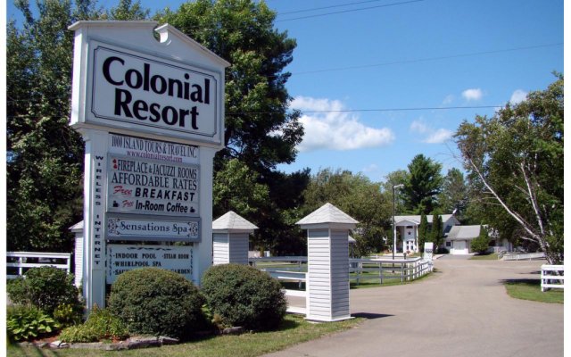 Colonial Resort-1000 Islands