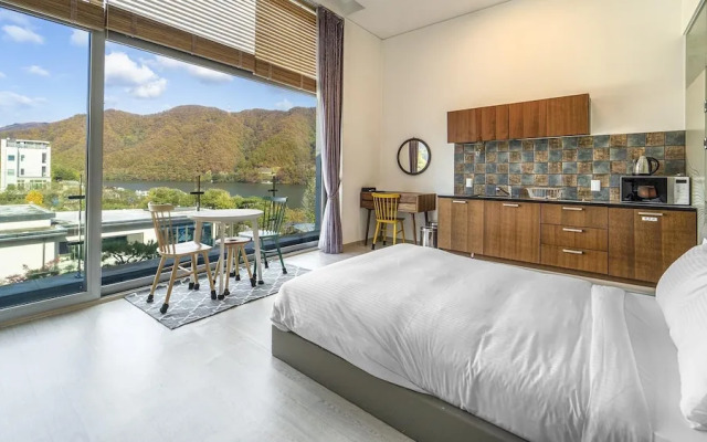 Gapyeong Ethrenresort Pension