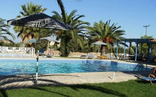 Zeus Hotel