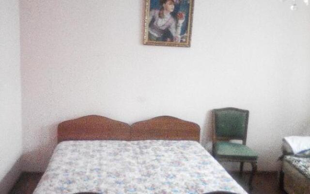 Guest House on Chekhova 12