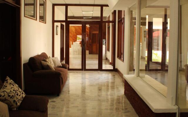Kartagus Hotel