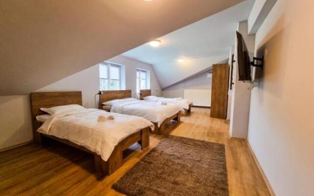 Xxl Rooms Osijek