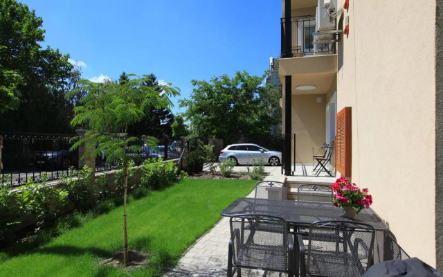 Paskal-Lux Apartments