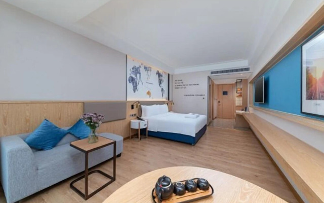 Kyriad Marvelous Hotel (Heyuan Wanlongcheng)