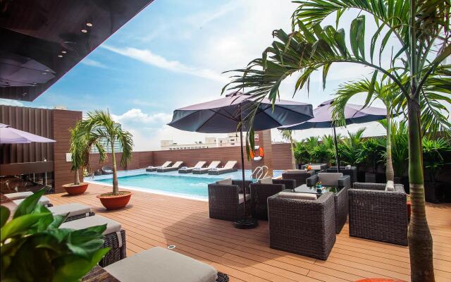 Nhat Ha L'Opera Hotel