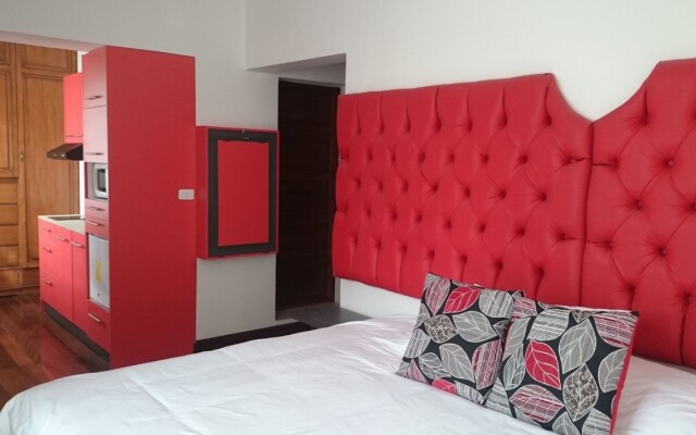 Hotel + Arte