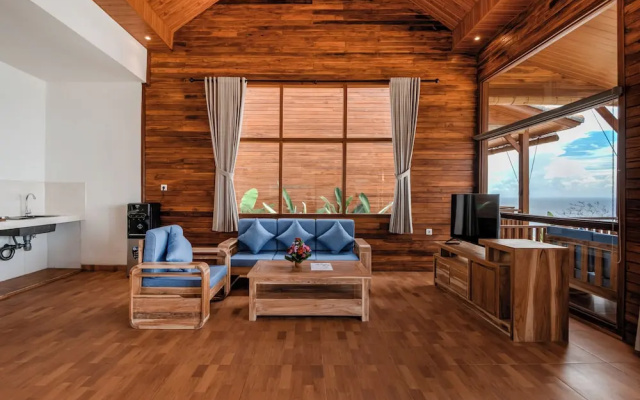 Seraya Cove Estate Managed by Manara