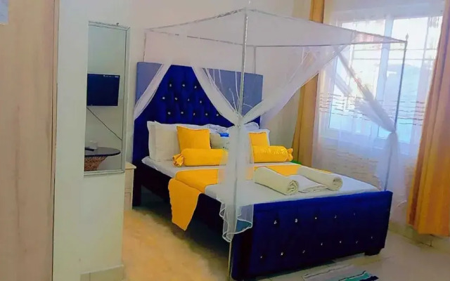 Lux Suites Rosavosa Apartments Bamburi