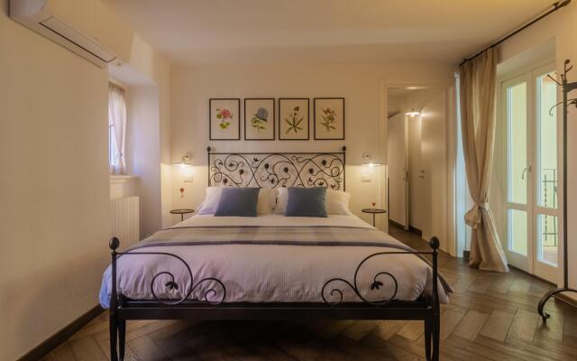 Loppia Secret Garden by Wonderful Italy