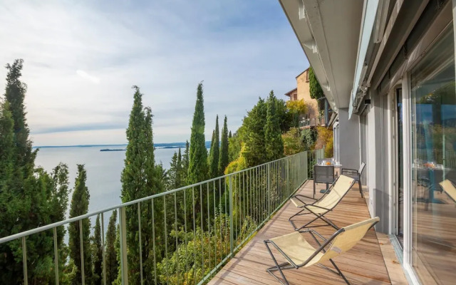 Rustichel Lake View in Toscolano Maderno