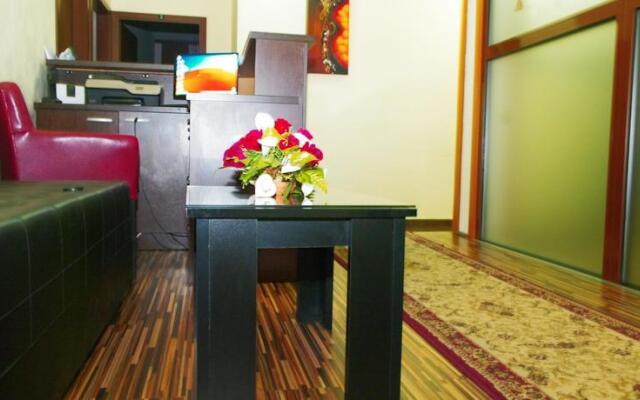 Hotel Corona