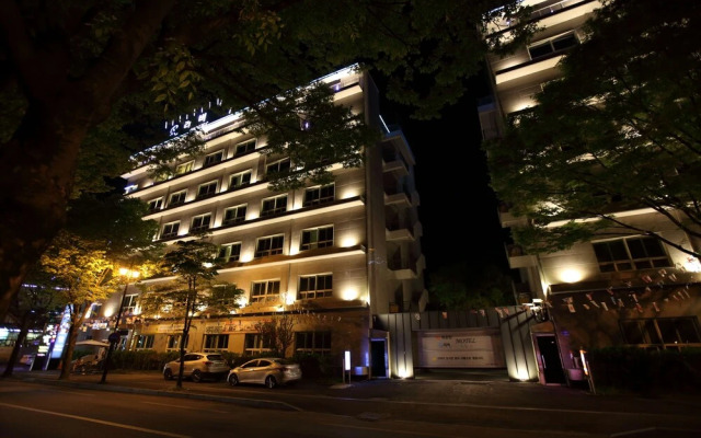 hotelImage