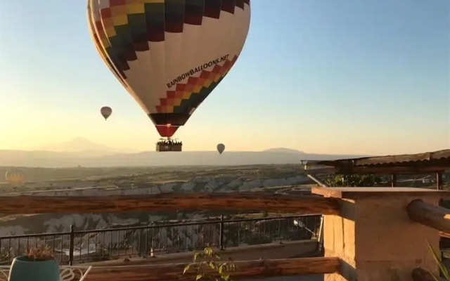 Cronos Cappadocia Cave Hotel
