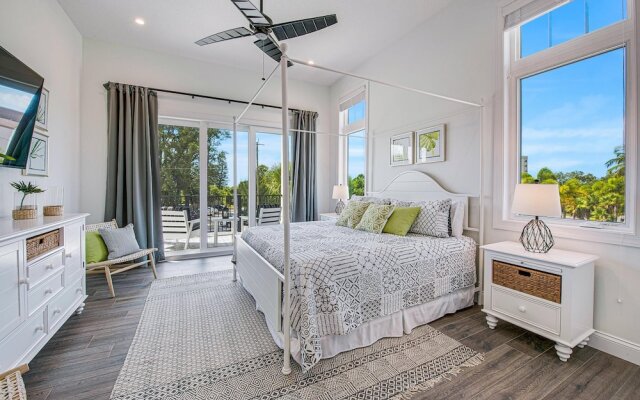 The Plaza in Siesta Key