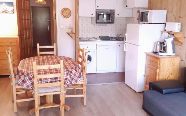 Appartement Les Deux Alpes, 1 pièce, 6 personnes - FR-1-516-38