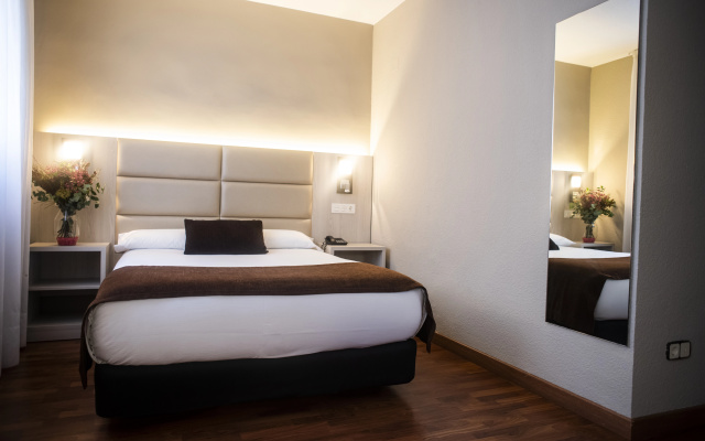 B&B Hotel Zaragoza Royal - Image 7