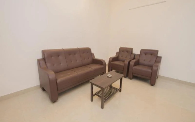 Thulasirams Service Apartments
