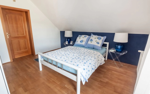 Large holiday home in Mimbach with private garden