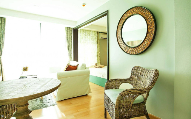 Rocco Hua Hin Beach Seaview