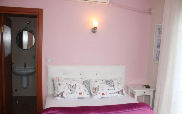 Sapphire Hotel