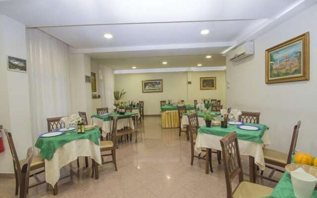 Hotel Ambrogini