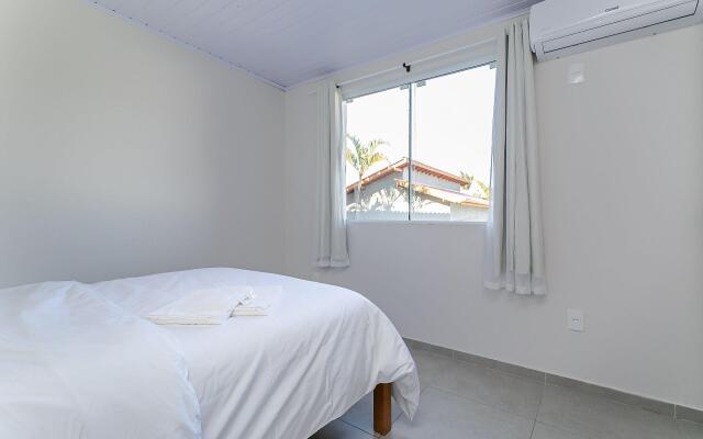 Casa tranquila c/ jacuzzi e churrasqueira SJP168