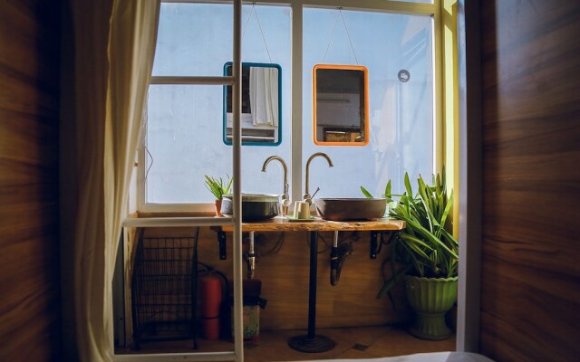 Halley Hostel