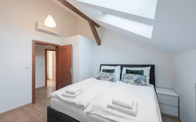 Tesnov Residence Apartments