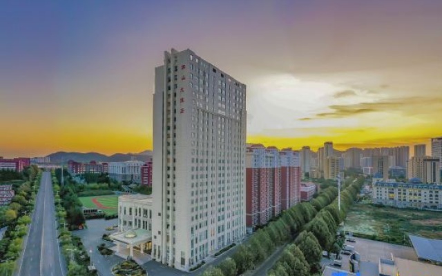 Zhushan Hotel – Outside – Qingdao