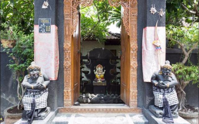 Dana Guesthouse Bali