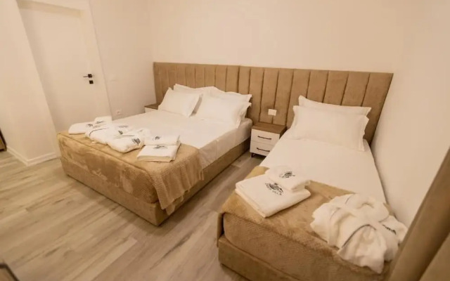 Zani's Villa