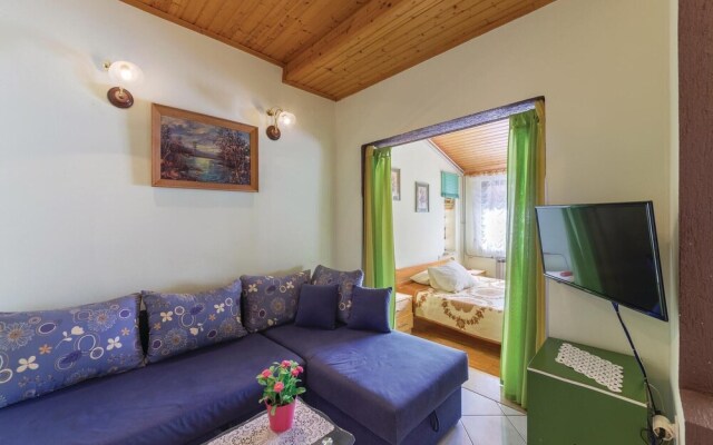 Awesome Apartment in Vodnjan With 2 Bedrooms and Outdoor Swimming Pool