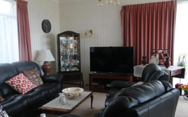 251 brookby rd